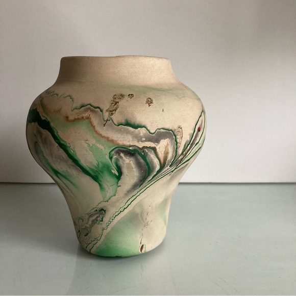 Nemadji Pottery Vase - Picture 3 of 9